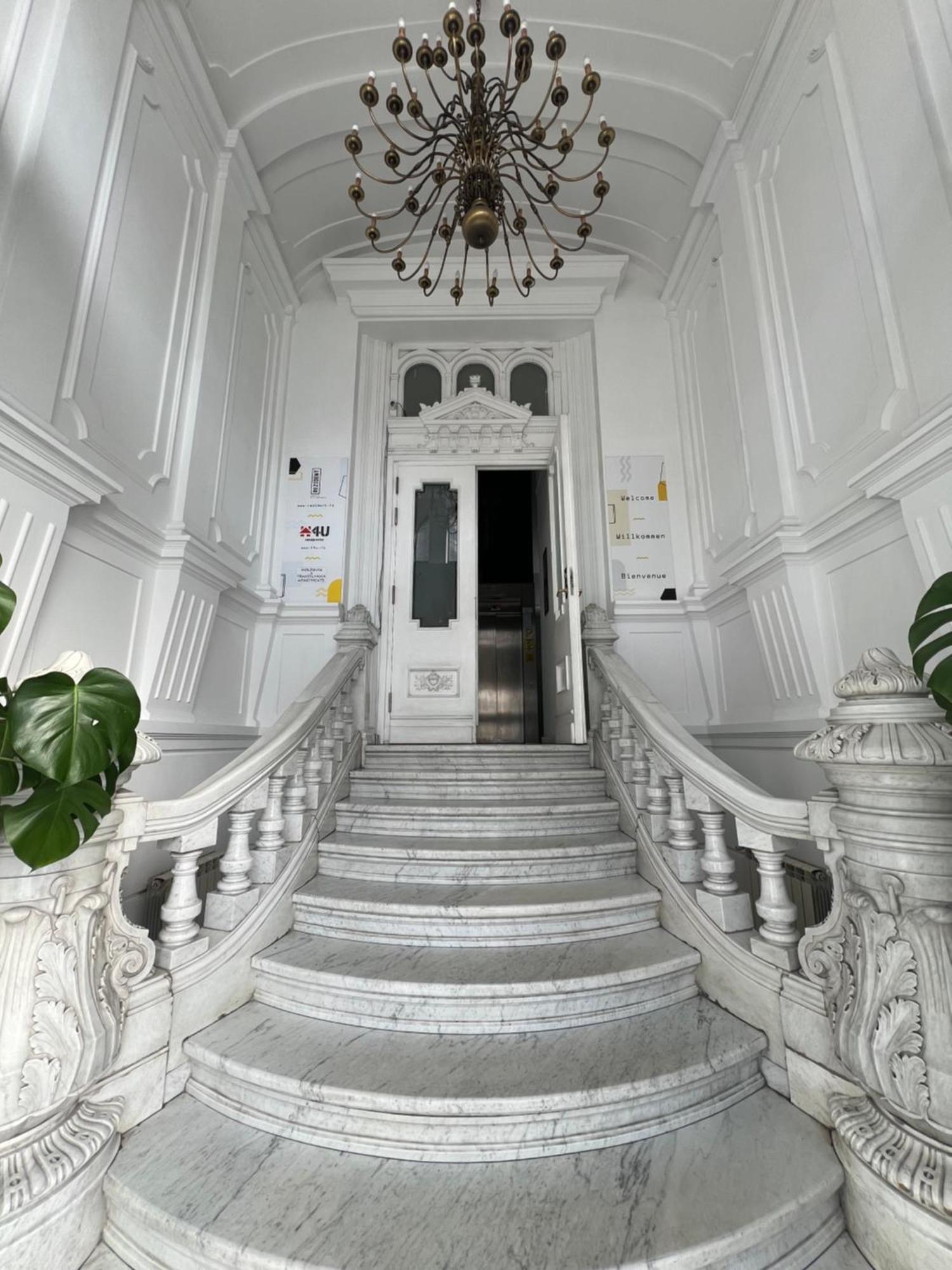 House4You - Balcescu Bukarest Exterior foto